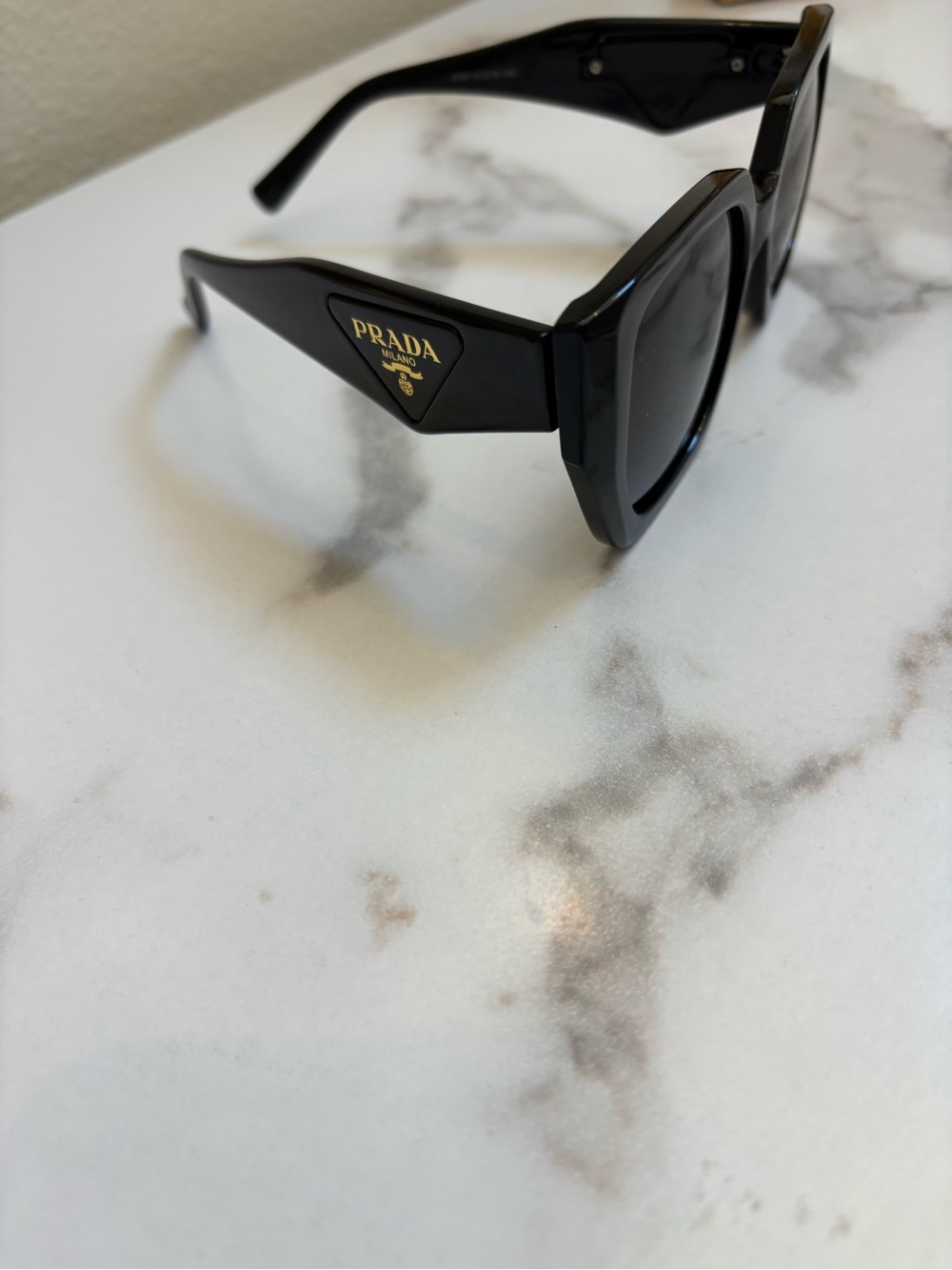 Prada Black Oversized Cat-Eye Sunglasses - Picture 3 of 5
